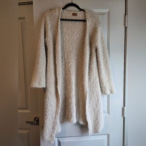 POL Cardigan Medium *small flaw See Pic
